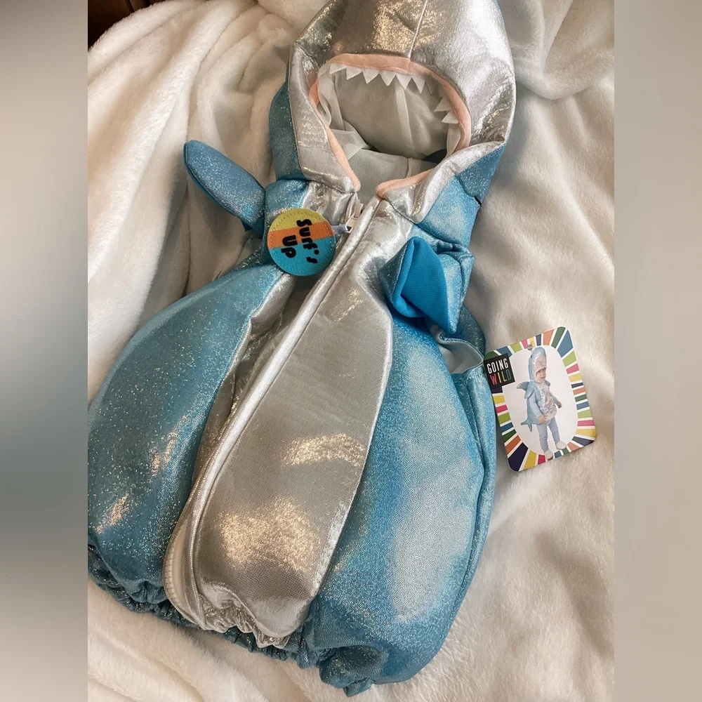 🦈 Infant Halloween Costume Shark Going Wild NEW 6-9 Months